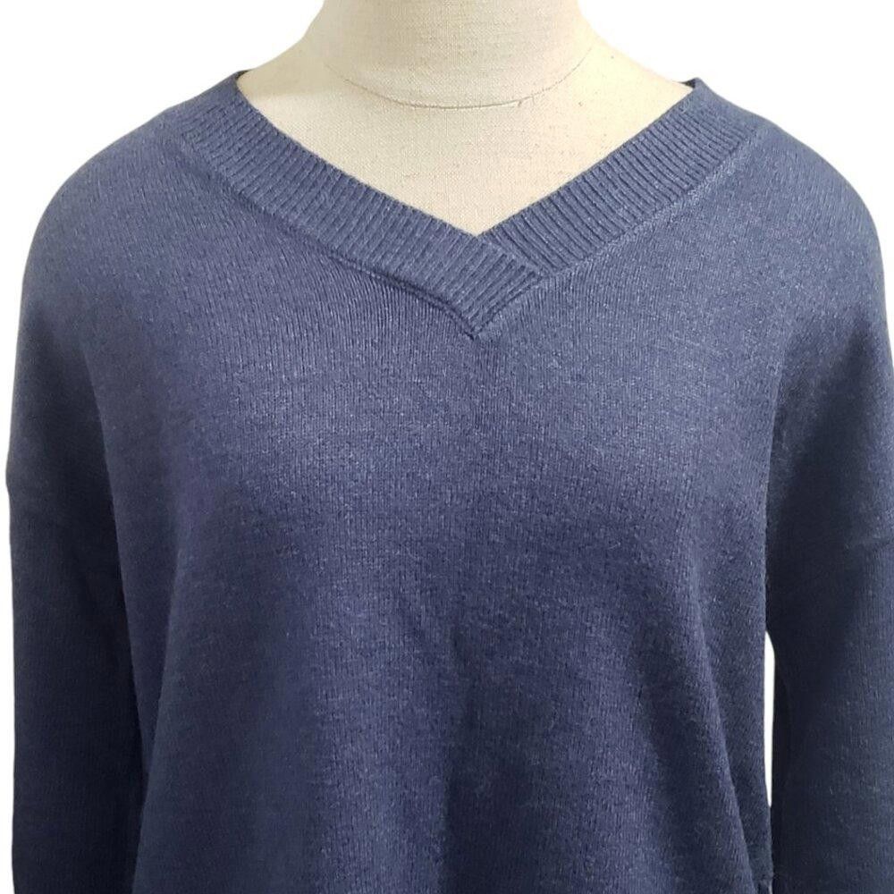 Designer CT1952 Charlie B Blue V-neck Long Sleeve Ladies Sweater P/S Size S / US 4 / IT 40 - 2 Thumbnail