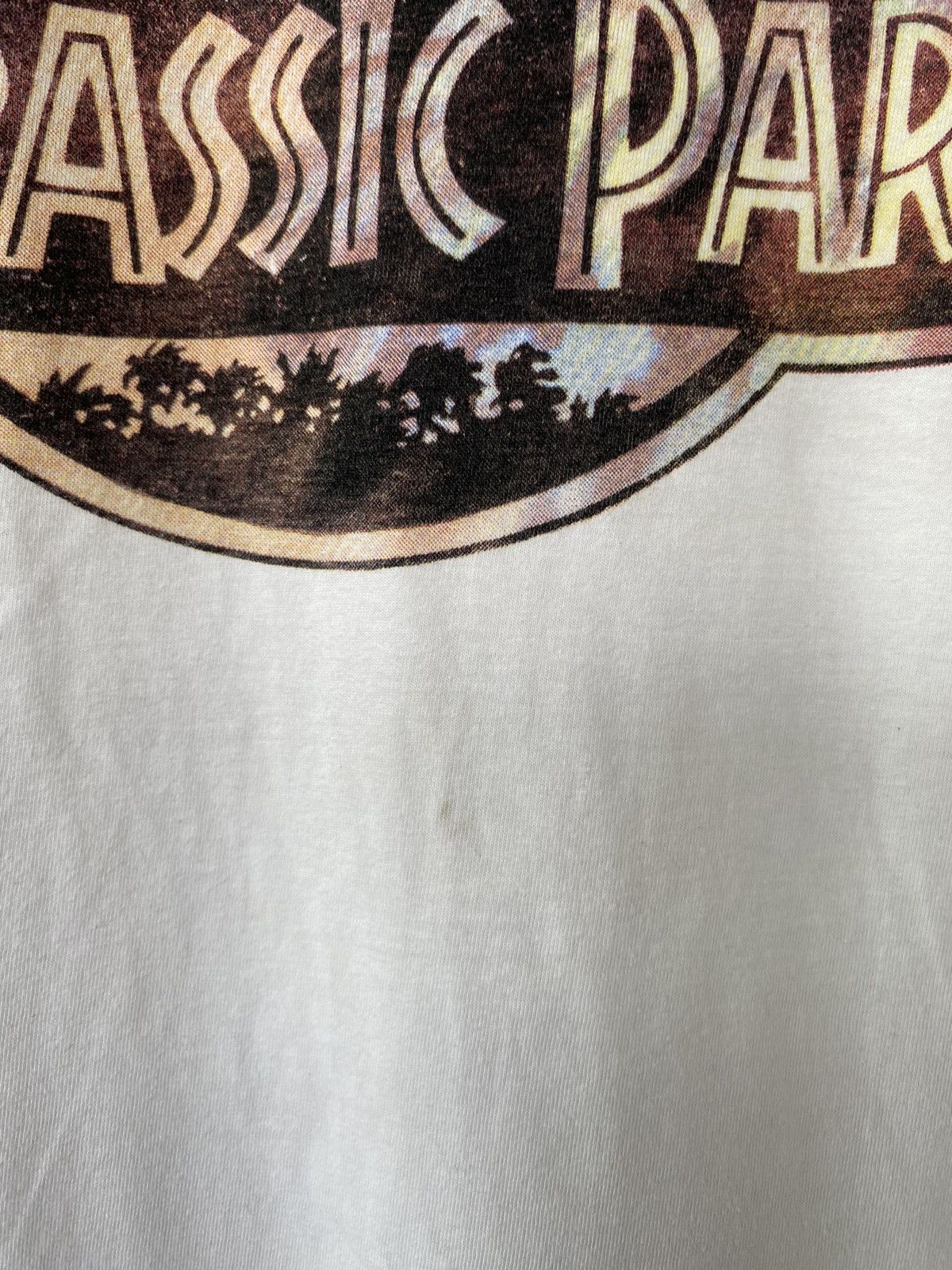 Vintage Jurassic Park Universal Studios Tees Size US L / EU 52-54 / 3 - 13 Thumbnail
