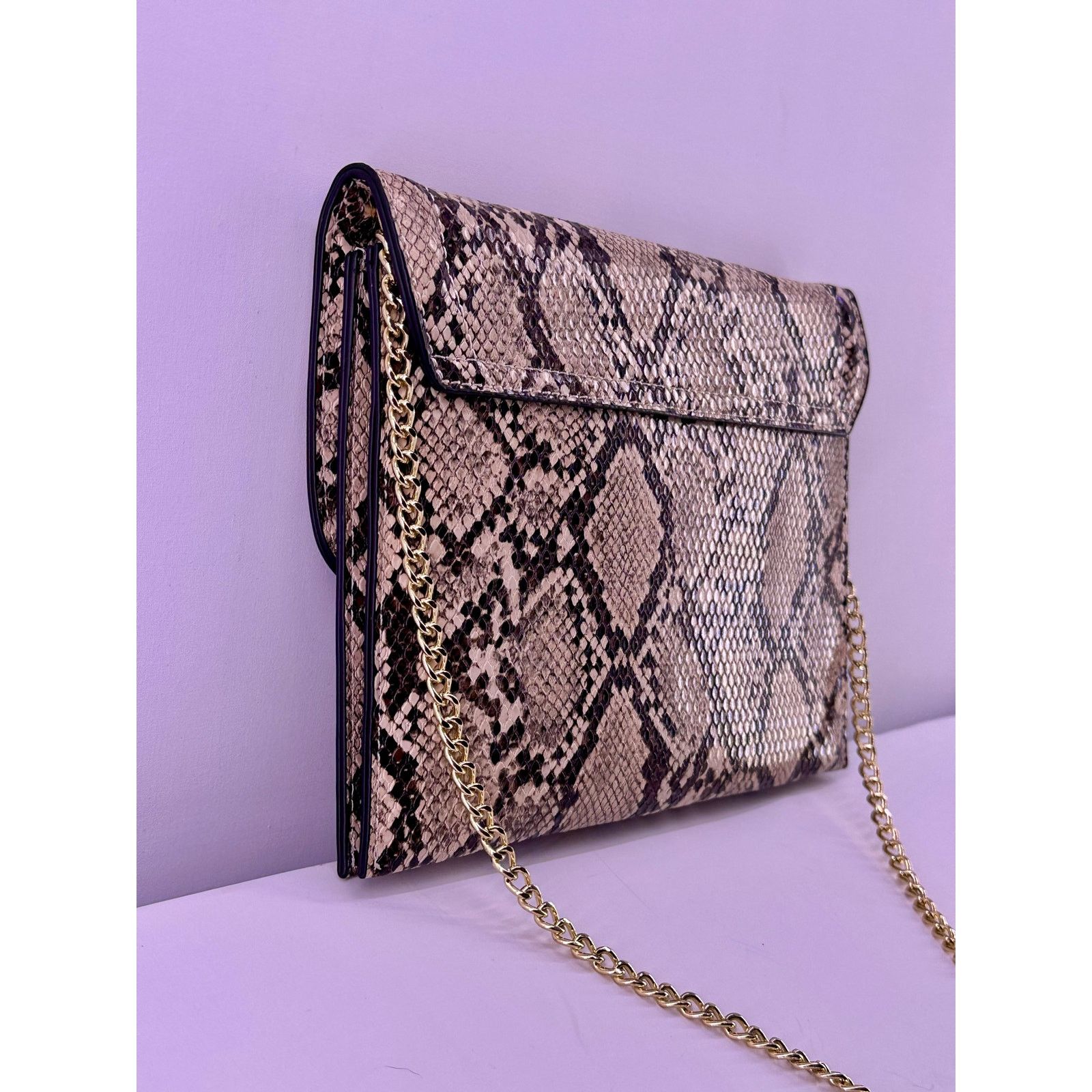 & Other Stories Vintage Snake Leather Shoulder Bag Jaguar Gold Lock Size ONE SIZE - 11 Thumbnail