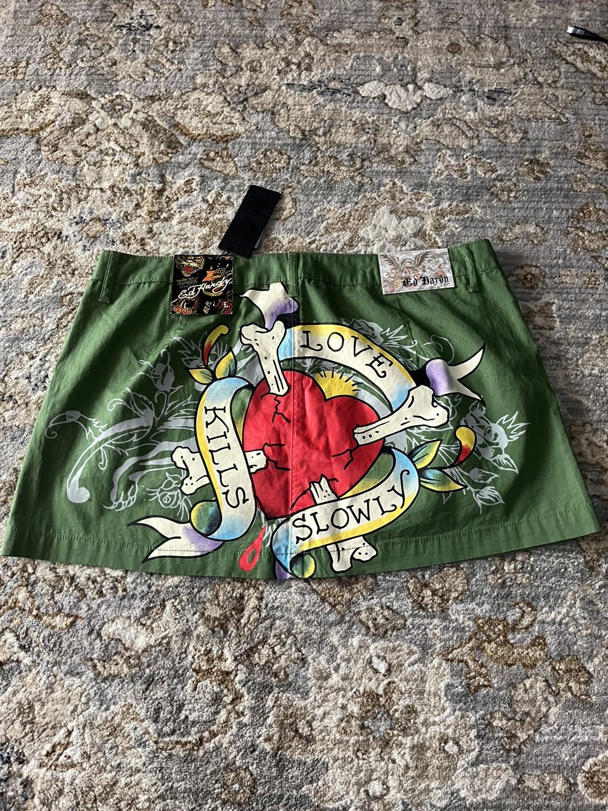 Ed Hardy ED HARDY GREEN GOLD GRAPHIC MINI SKIRT NWT Size 28" / US 6 / IT 42 - 1 Thumbnail