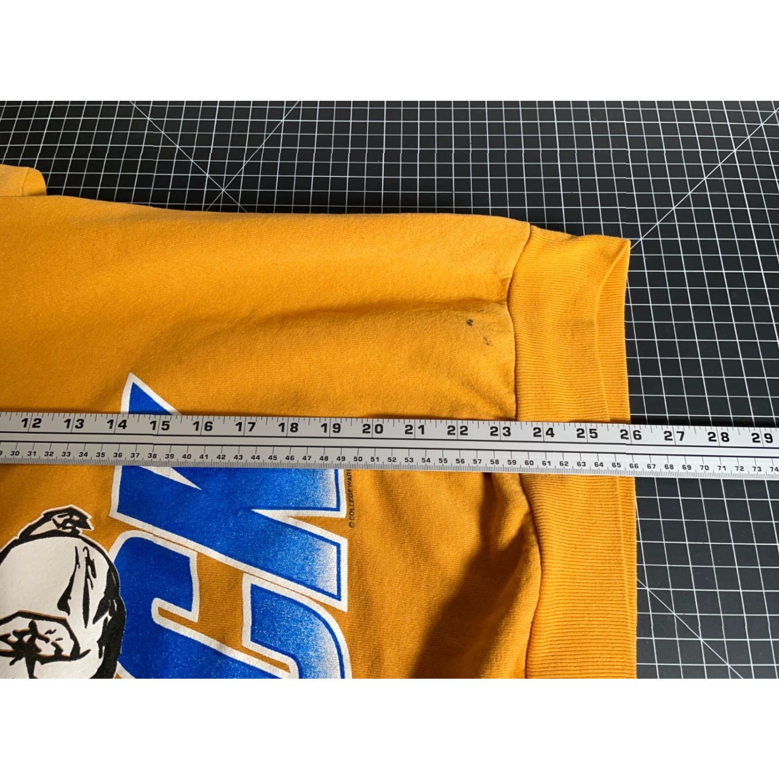 Jerzees VINTAGE Jerzees Football Sweatshirt Adult XL Dark Yellow Crewneck I Gotta Sack 50/50 Mens Sweatshirt Size US XL / EU 56 / 4 - 6 Thumbnail