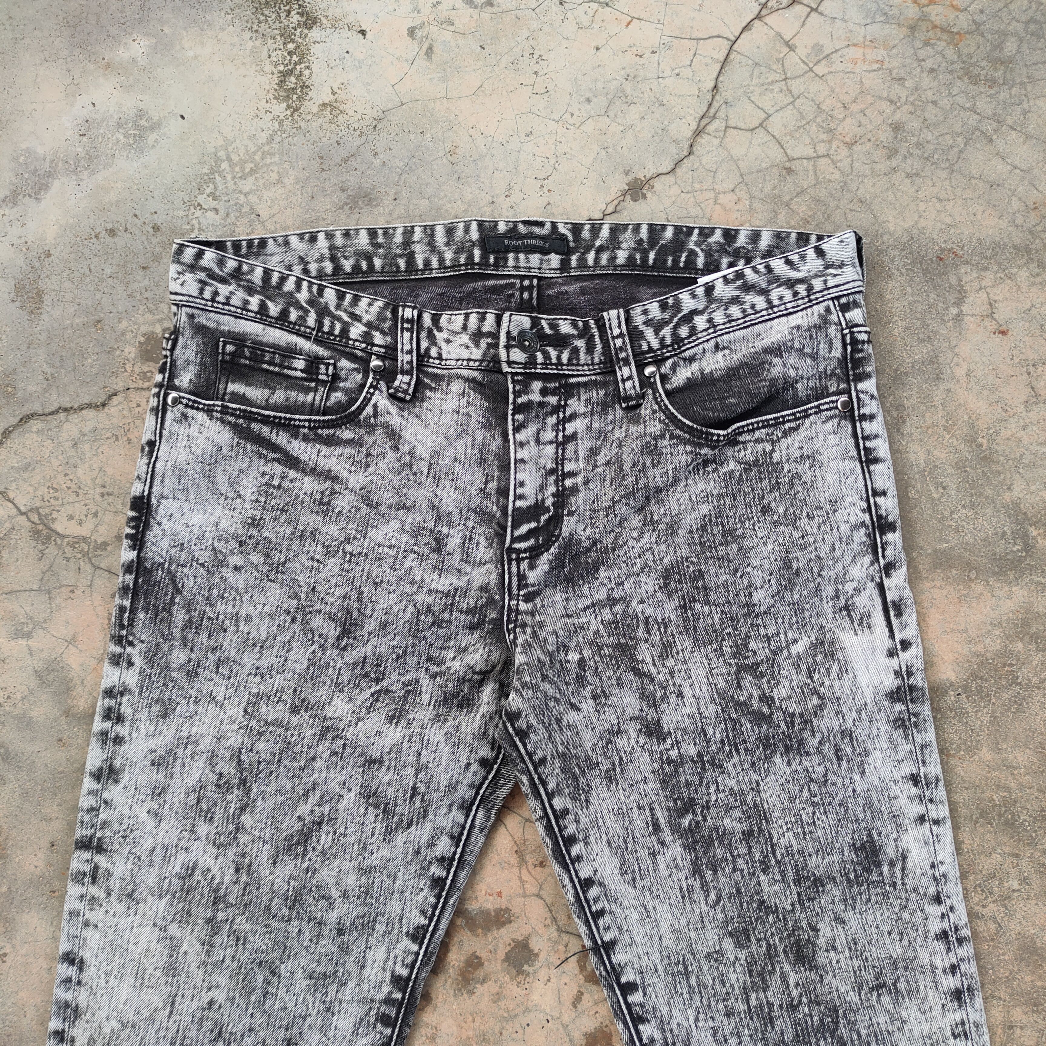 Roots VINTAGE ROOT THREE SKINNY FADED DISTRESSED JEANS PANTS Size US 33 - 3 Thumbnail