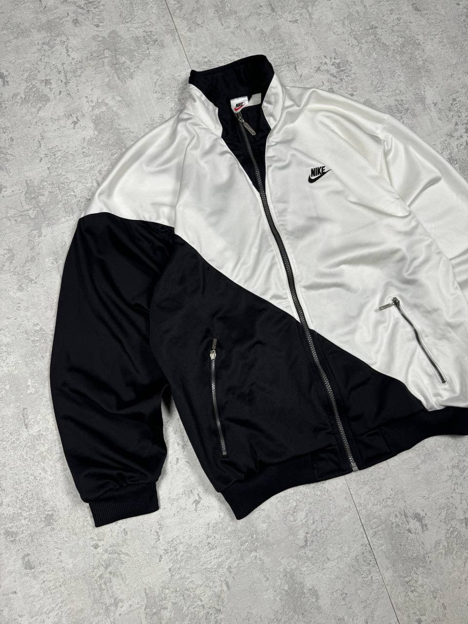 Nike Vintage Nike Y2K Track Jacket Big Logo Size S Size US S / EU 44-46 / 1 - 6 Thumbnail