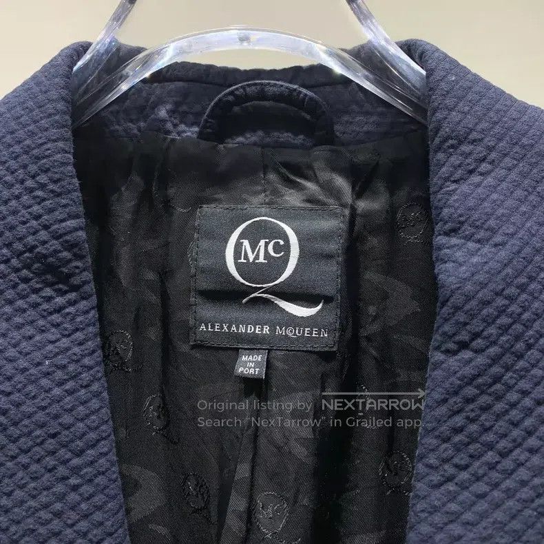 Alexander McQueen Alexander Mcqueen Black embroidered lace collar fashion ca Size 48R - 3 Thumbnail