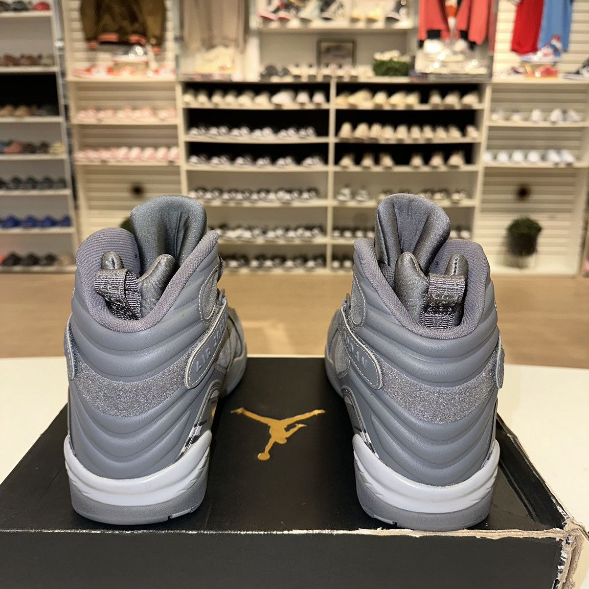 Jordan Brand Size 10.5 - Jordan 8 Retro Cool Grey 2017 Size US 10.5 / EU 43-44 - 4 Thumbnail