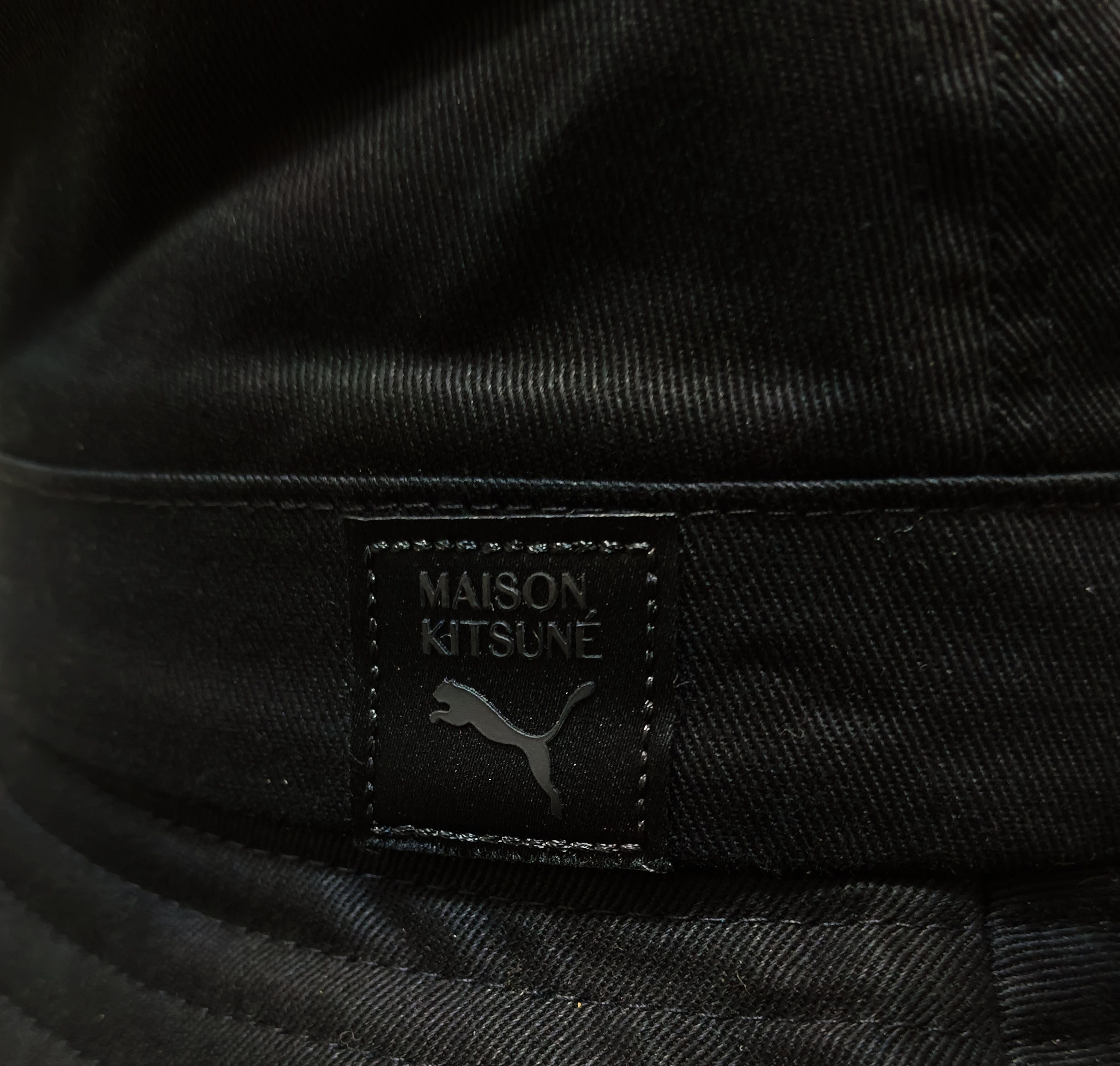 Maison Kitsune × Puma Rare Maison Kitsune X Puma Bucket Hat 2020 Size ONE SIZE - 10 Thumbnail