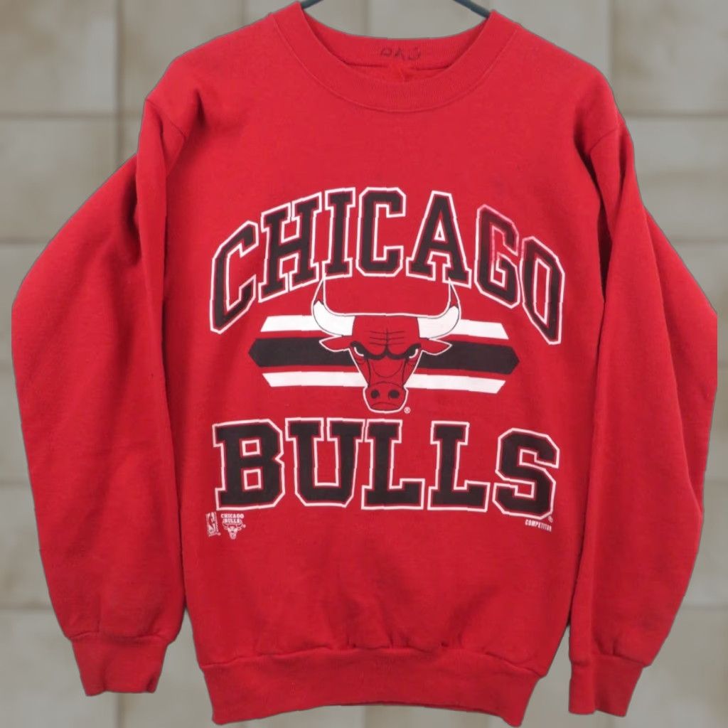 Champion VINTAGE Champion Sweatshirt Chicago Bulls Michael Jordan Era Red L Men Crew Neck Long Sleeve Pullover 90s USA Basketball Size US L / EU 52-54 / 3 - 1 Thumbnail