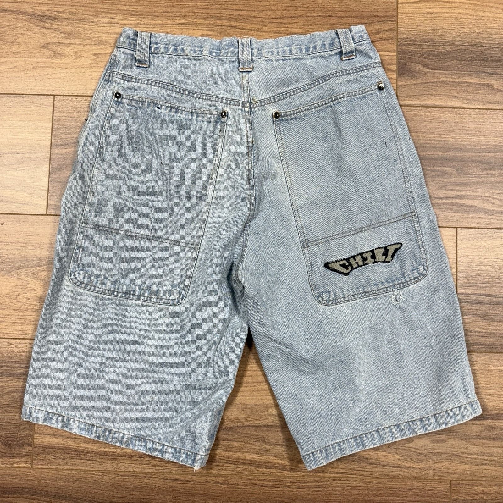 Vintage Vintage Hot Chili Blues Baggy Denim Shorts Size 36 (34x13) 9 Size US 36 / EU 52 - 1 Thumbnail
