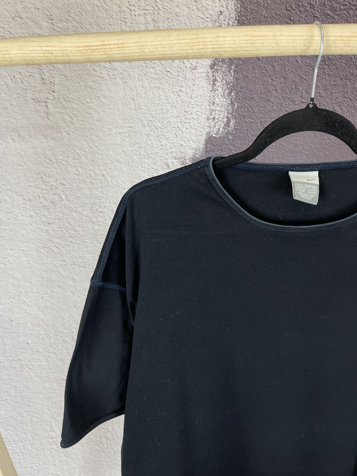 Nike Nike vintage y2k black small logo basic tee shirt Size US XL / EU 56 / 4 - 5 Thumbnail