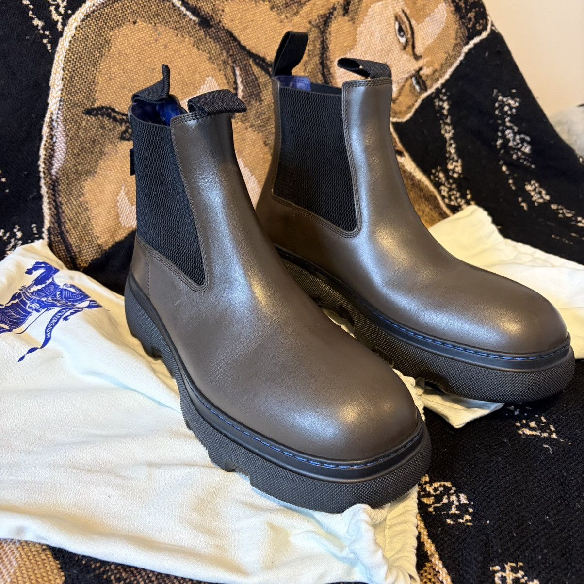 Burberry Leather Creeper Low Chelsea Boots Size US 9.5 / EU 42-43 - 2 Thumbnail