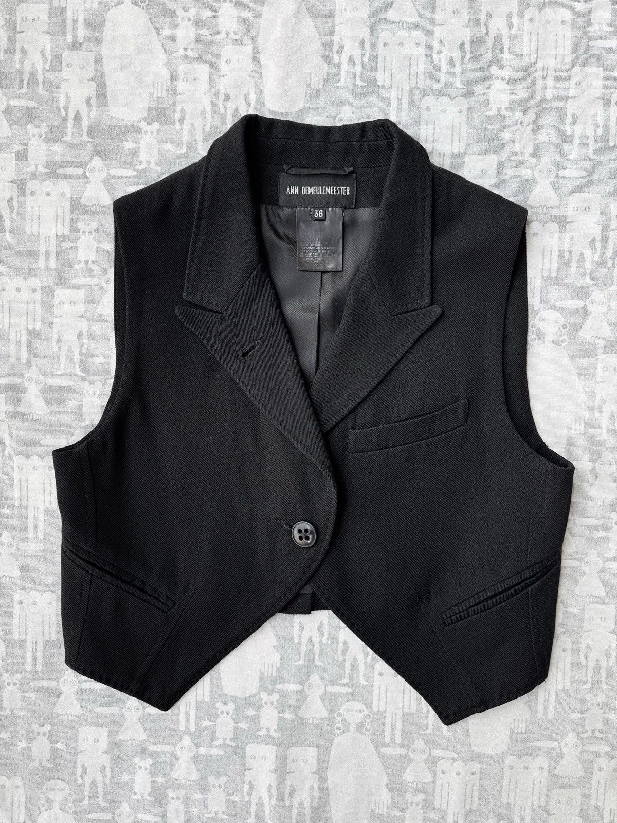 Ann Demeulemeester Ann Demeulemeester AW06 Cropped Peak Lapel Vest Size XS / US 0-2 / IT 36-38 - 1 Thumbnail