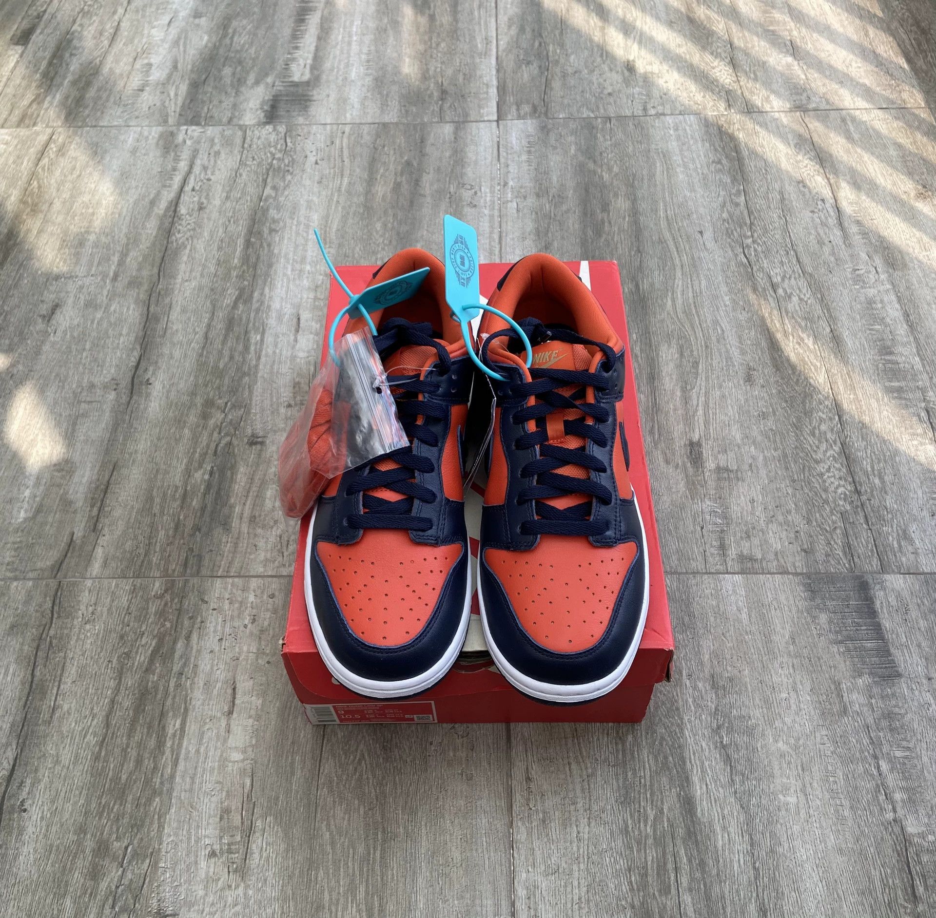Nike Nike Dunk Low SP Champ Colors Blue Orange 42.5 Size US 9.5 / EU 42-43 - 1 Thumbnail
