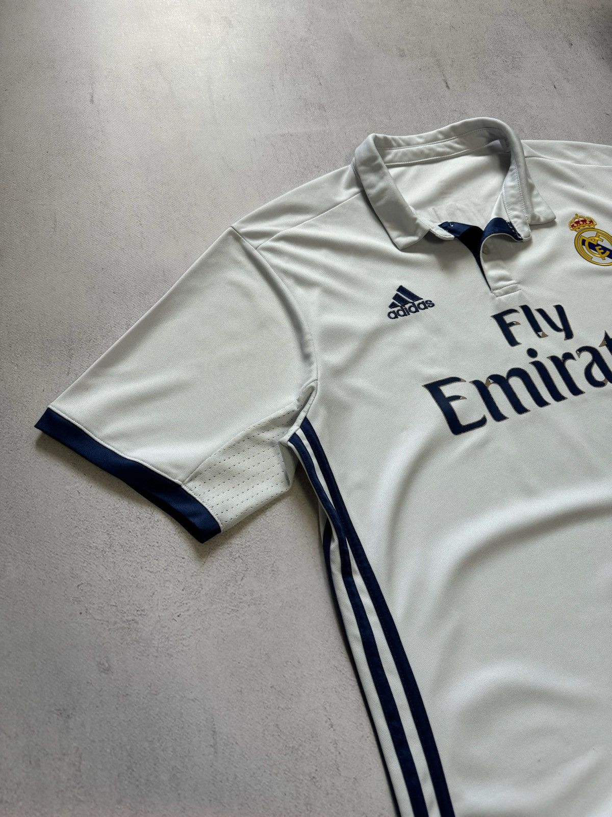 Other HUMOR Vintage Real Madrid Pique Jersey Soccer T Shirt Adidas Size US L / EU 52-54 / 3 - 7 Thumbnail