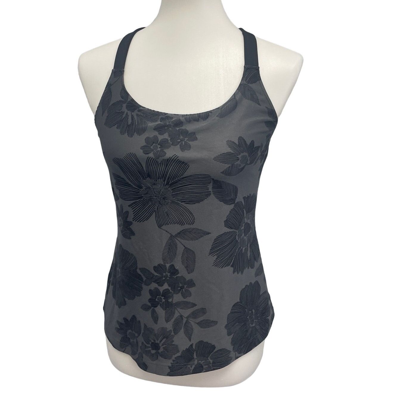 New Balance New Balance Womens Medium Polyester Tank Top w Shelf Bra Size M / US 6-8 / IT 42-44 - 1 Thumbnail