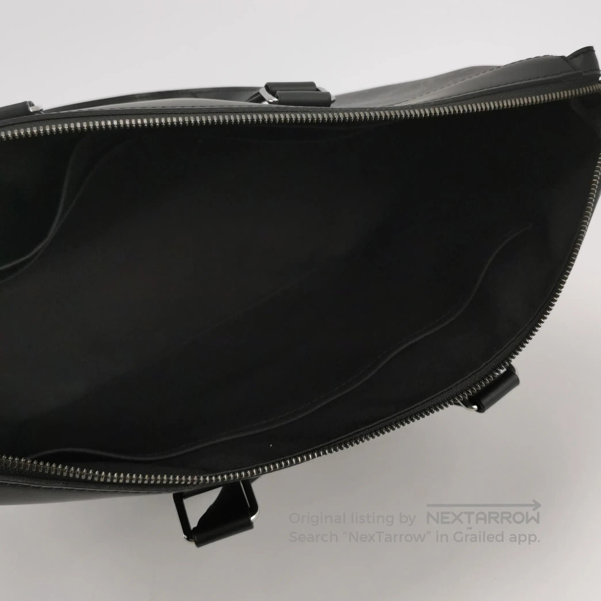 Louis Vuitton Louis Vuitton Explorer Monogram Leather Crossbody Bag. Size ONE SIZE - 5 Thumbnail