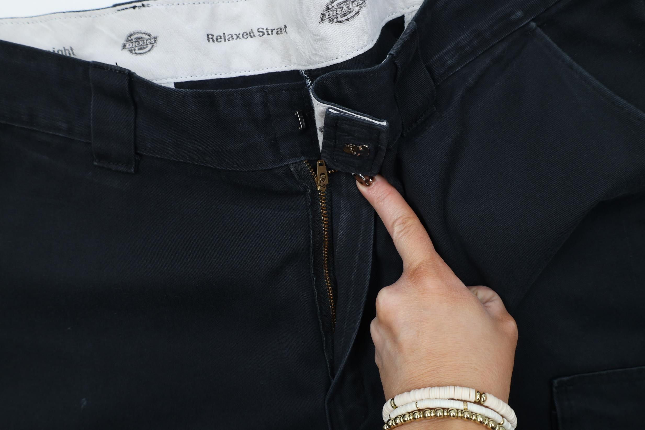 Dickies Vintage Y2K Dickies Relaxed Straight Wide Leg Cargo Pants Size US 40 / EU 56 - 9 Thumbnail
