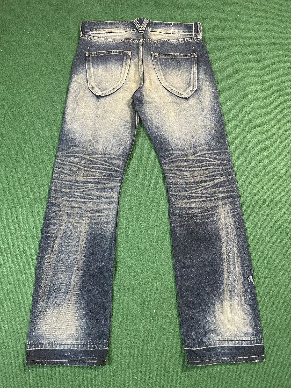Vanquish Vintage Distressed Vanquish Jeans Size US 34 / EU 50 - 4 Thumbnail