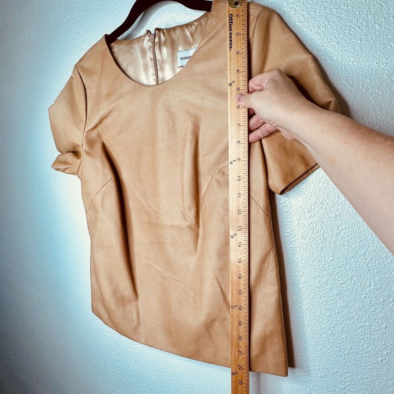 Other August Getty Leather Short Sleeve Back Zip Silk Lined Top 4 Size S / US 4 / IT 40 - 11 Thumbnail