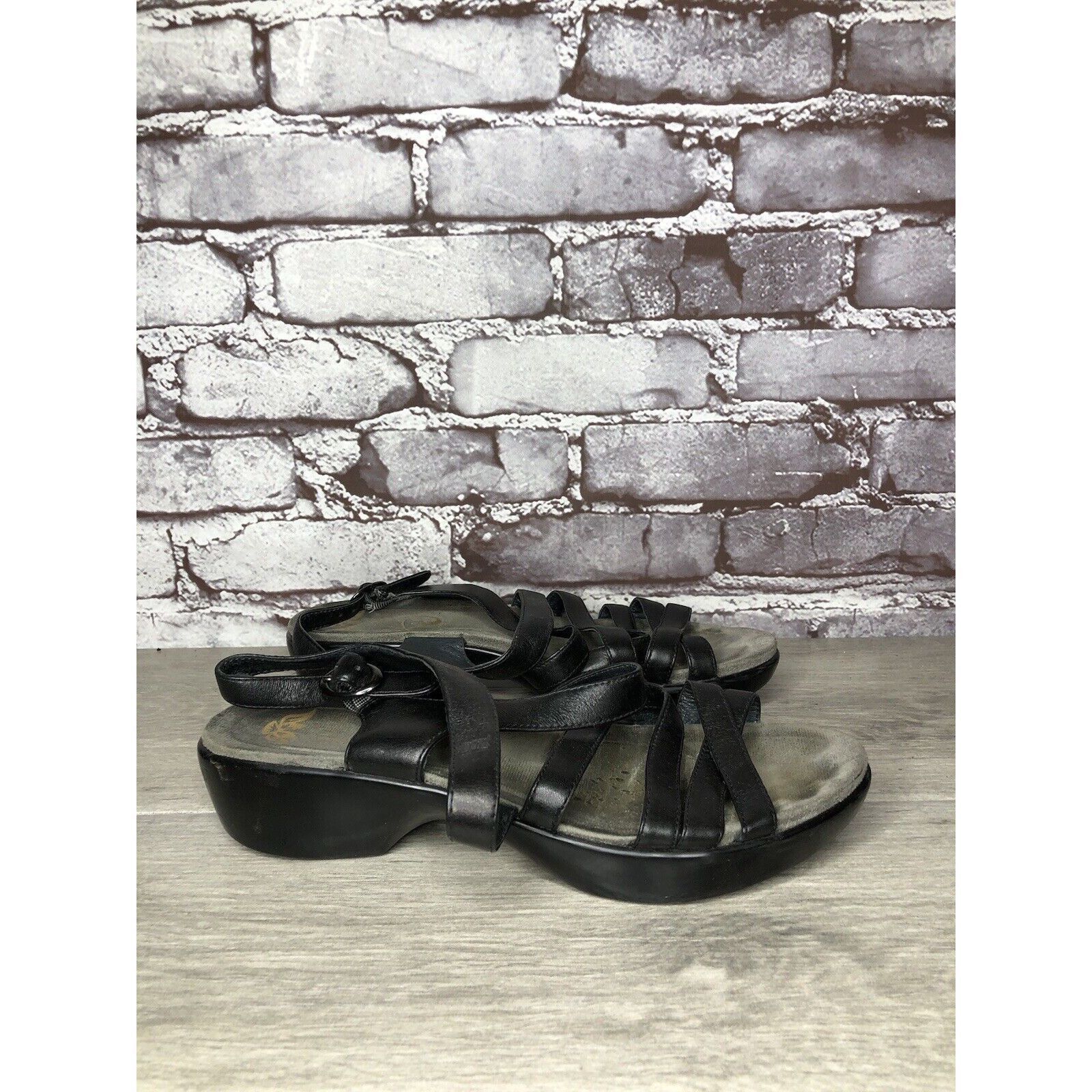 Other Dansko 2406020200 Black Leather Ankle Strap Heel Sandals Wom Size US 8 / IT 38 - 12 Thumbnail