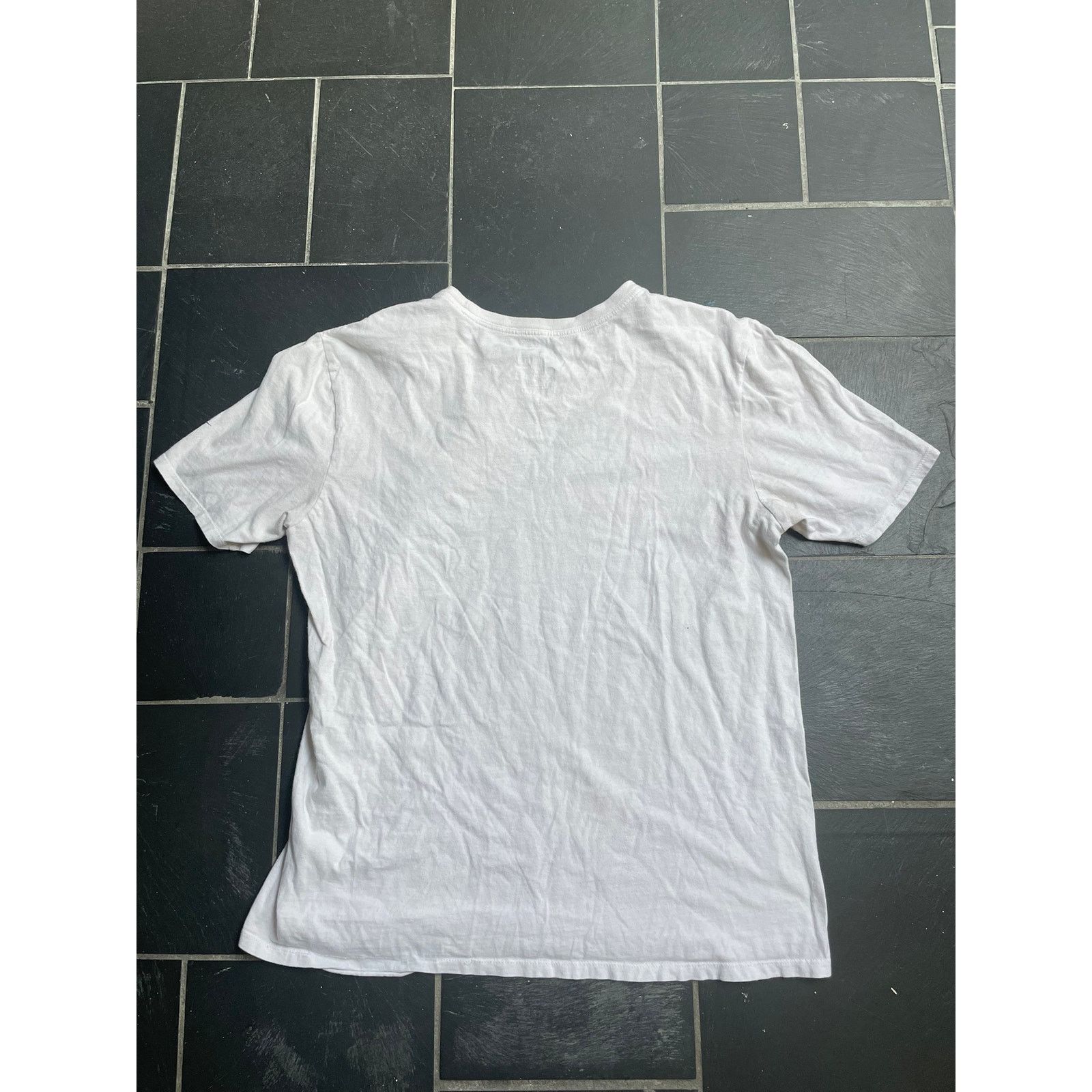 Nike Nike Sportswear Red Swoosh Tshirt Size US M / EU 48-50 / 2 - 3 Thumbnail