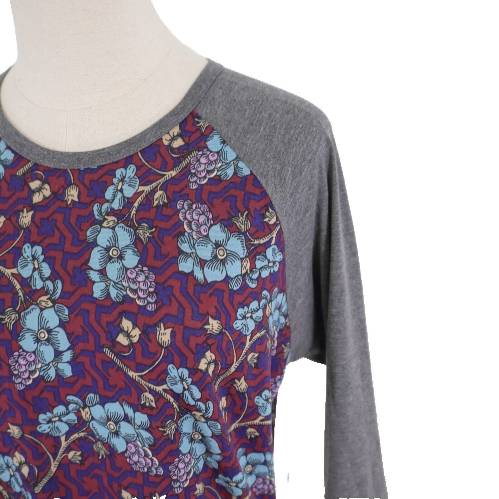 Designer NEW LulaRoe Randy Medium Purple Blue Gray Floral 3/4 Sleeve Size M / US 6-8 / IT 42-44 - 2 Thumbnail