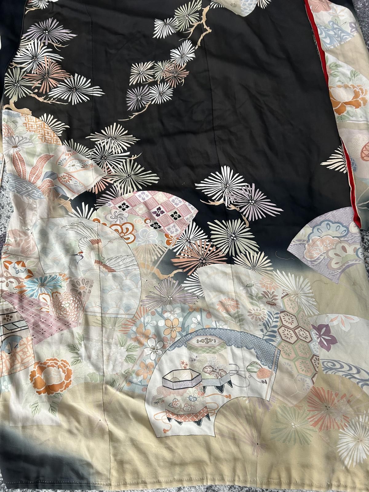 Unknown London Vintage 80s Silk Kimono w/ Fan & Floral Motifs + Red Lining Size ONE SIZE - 6 Thumbnail