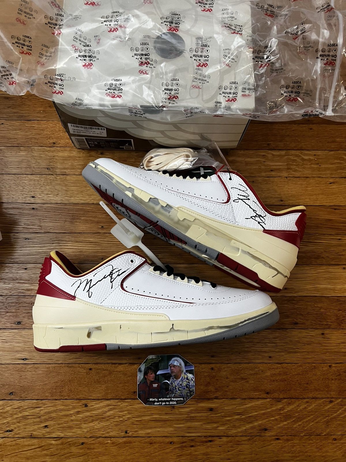 Jordan Brand × Off-White Jordan 2 Retro Low SP Off-White White Red Size US 10.5 / EU 43-44 - 1 Thumbnail