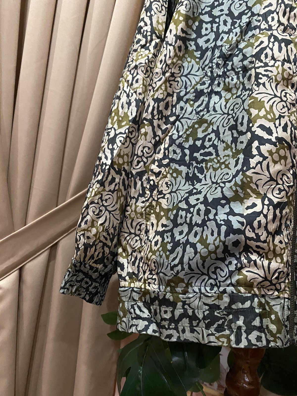 Robert Stock Robert Stock Silk Bomber Jacket with Floral Pattern Size US M / EU 48-50 / 2 - 6 Thumbnail