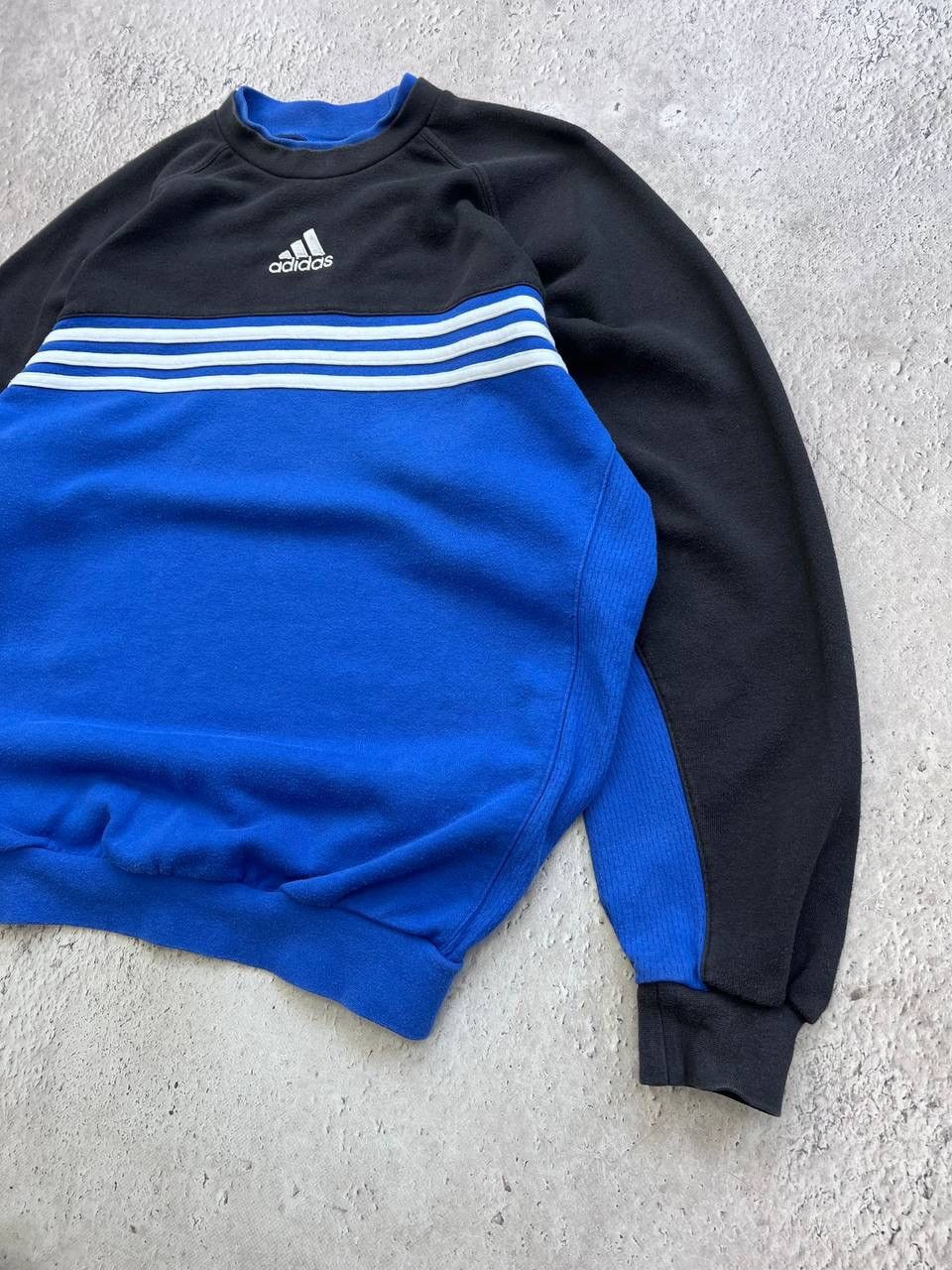 Adidas × Vintage Vintage Adidas Crewneck sweatshirt 90’s Size US M / EU 48-50 / 2 - 4 Thumbnail