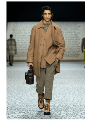 o1bcso1str0324 Sweaters in Beige