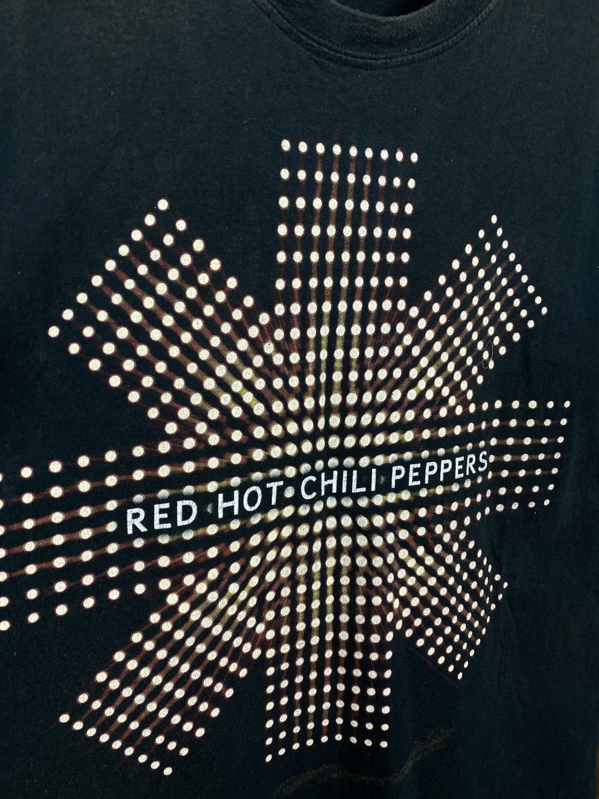 Band Tees 🔥Vintage 2012 T-Shirt Red Hot Chili Peppers Rock Tour Tee🔥 Size US M / EU 48-50 / 2 - 10 Thumbnail