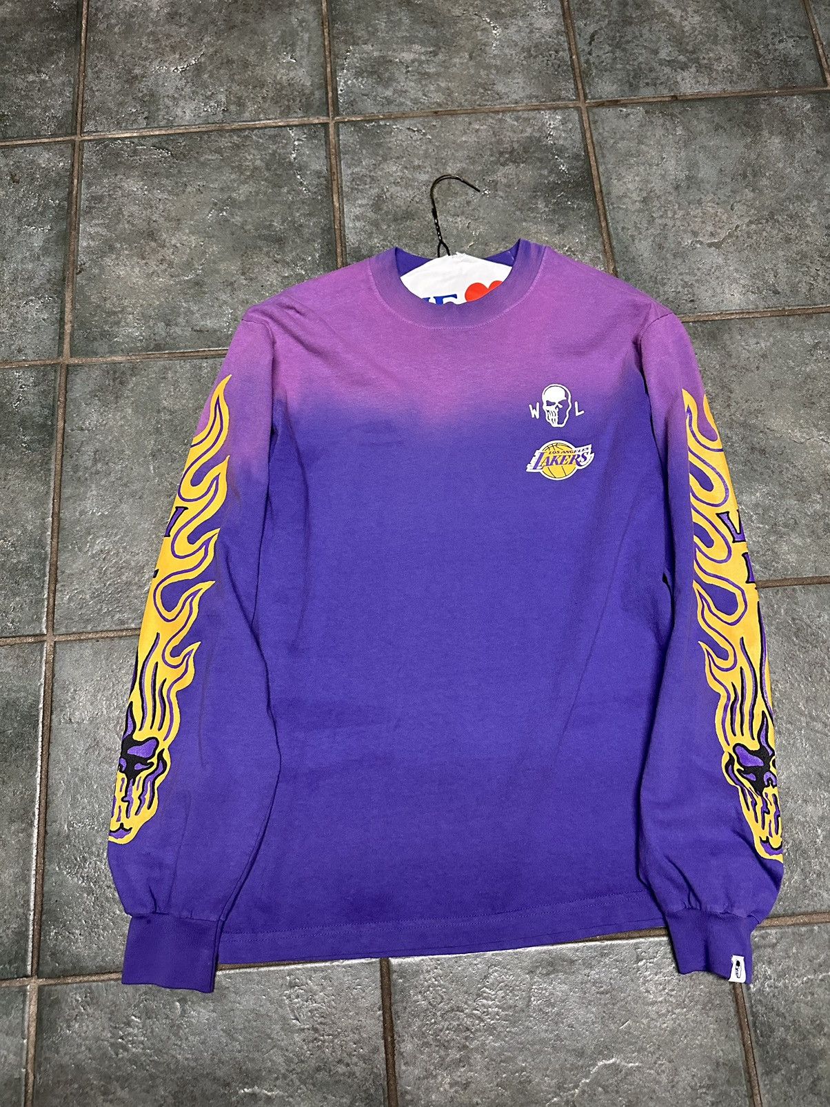 NBA × Warren Lotas BRAND NEW WARREN LOTAS x NBA LONG SLEEVE T-SHIRT Size US S / EU 44-46 / 1 - 1 Thumbnail