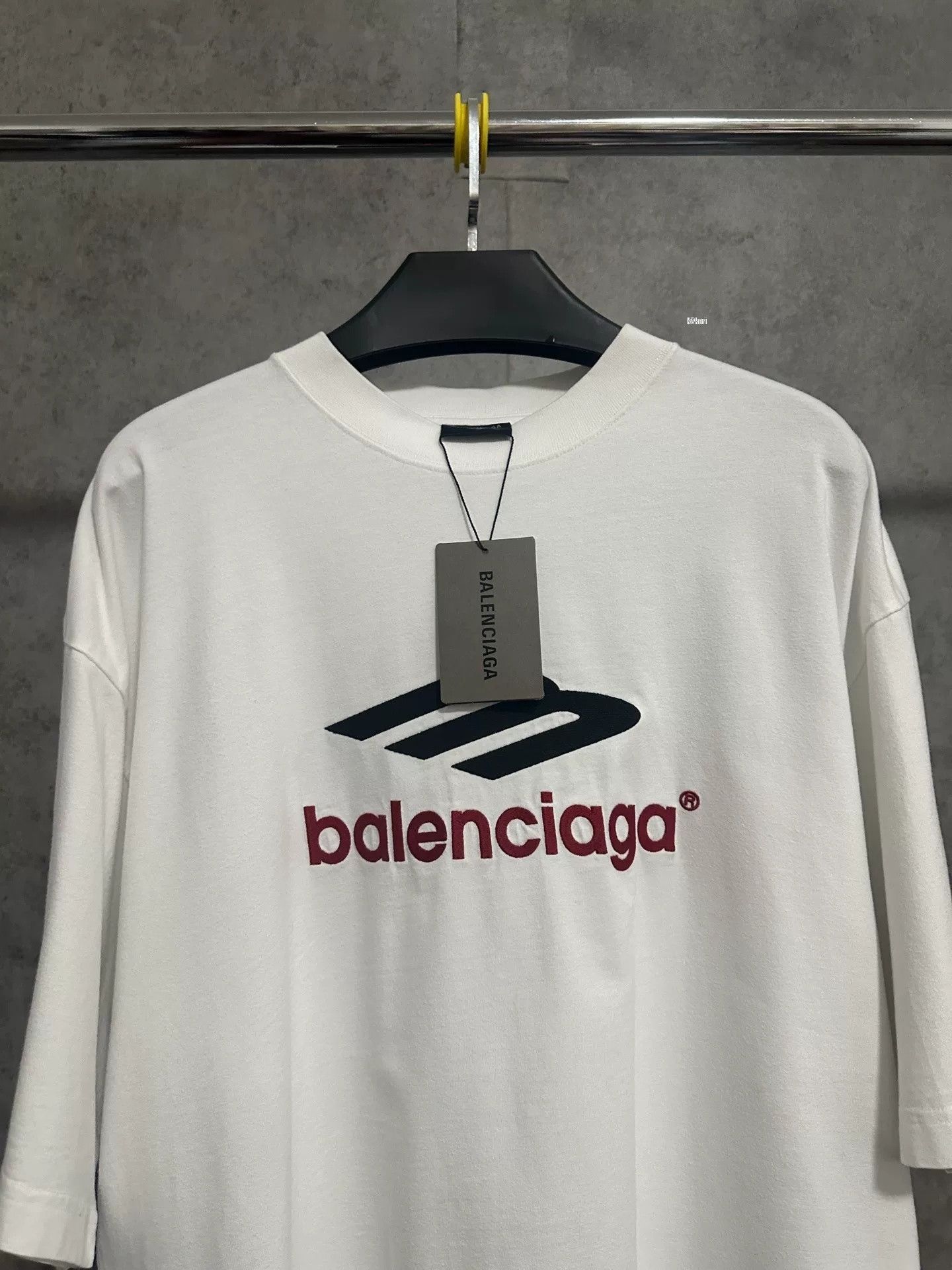 Balenciaga Balenciaga 3B Embroidered Logo T-Shirt Size US L / EU 52-54 / 3 - 2 Thumbnail