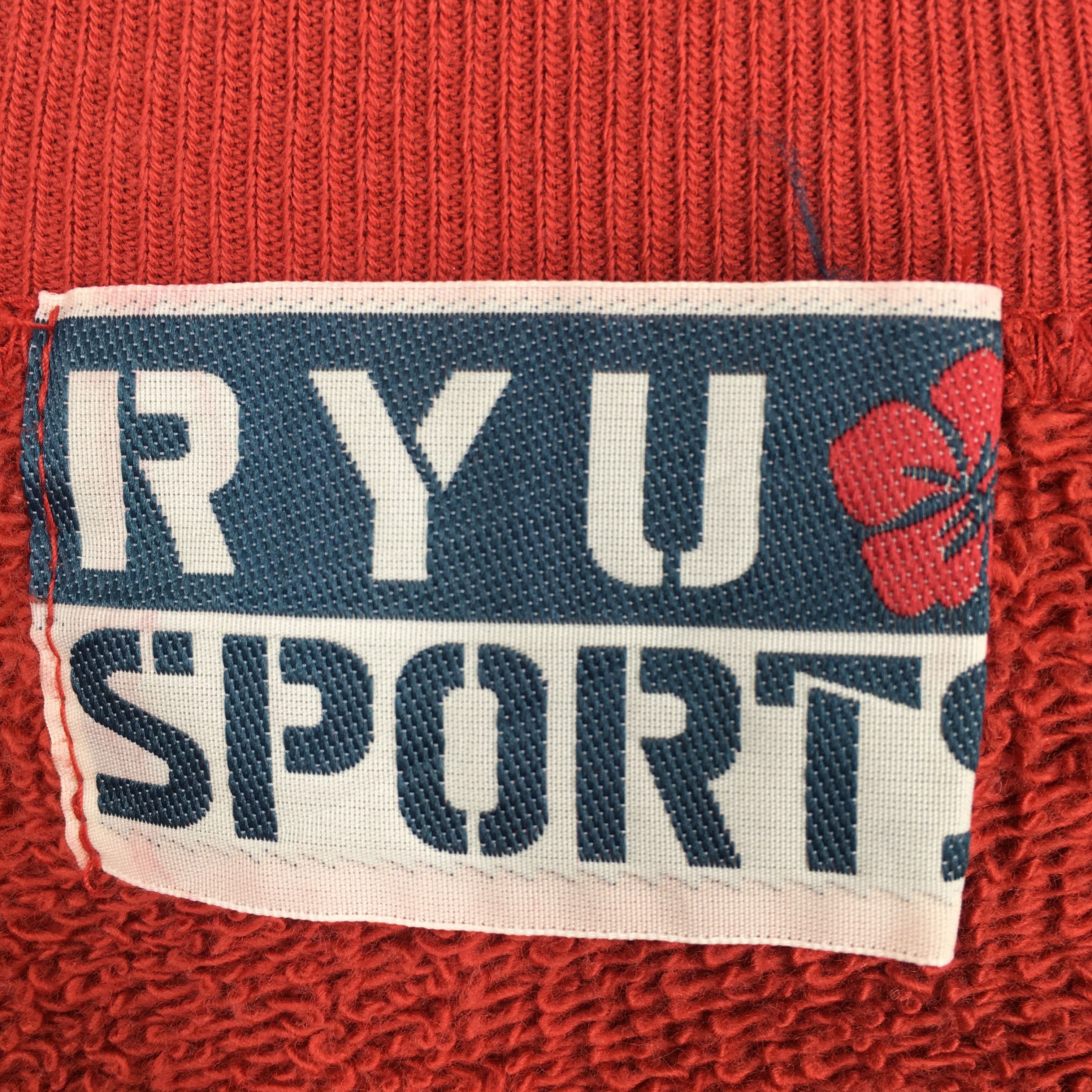 Japanese Brand Vintage Ryu Sports Hibiscus Flower Surf Sweatshirt Small Size US S / EU 44-46 / 1 - 5 Thumbnail