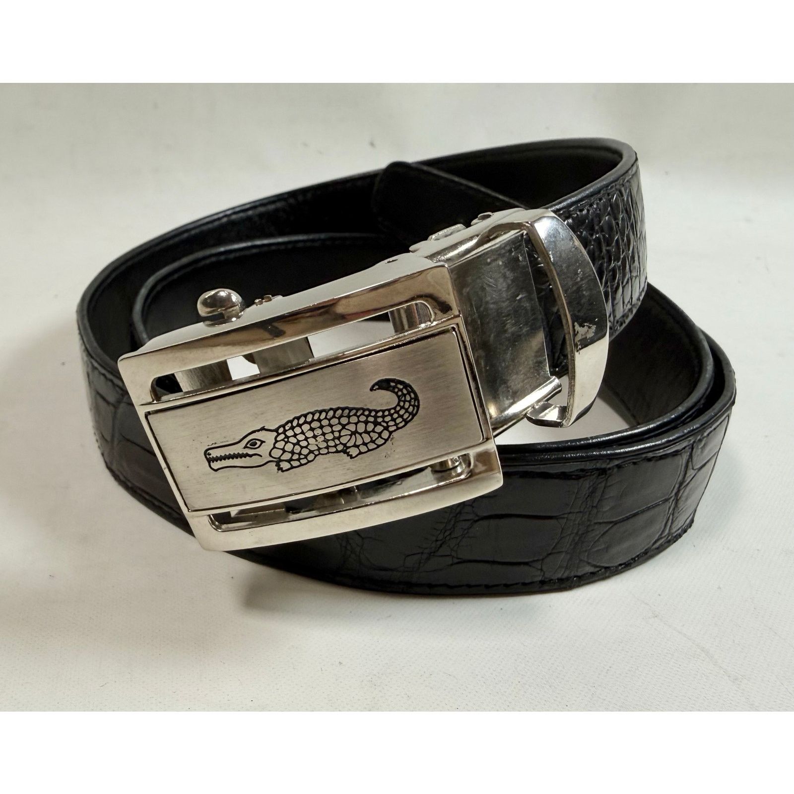 Vintage NWOT Auto Locking Crocodile Belly Skin Belt size 46 Size 46 - 1 Thumbnail