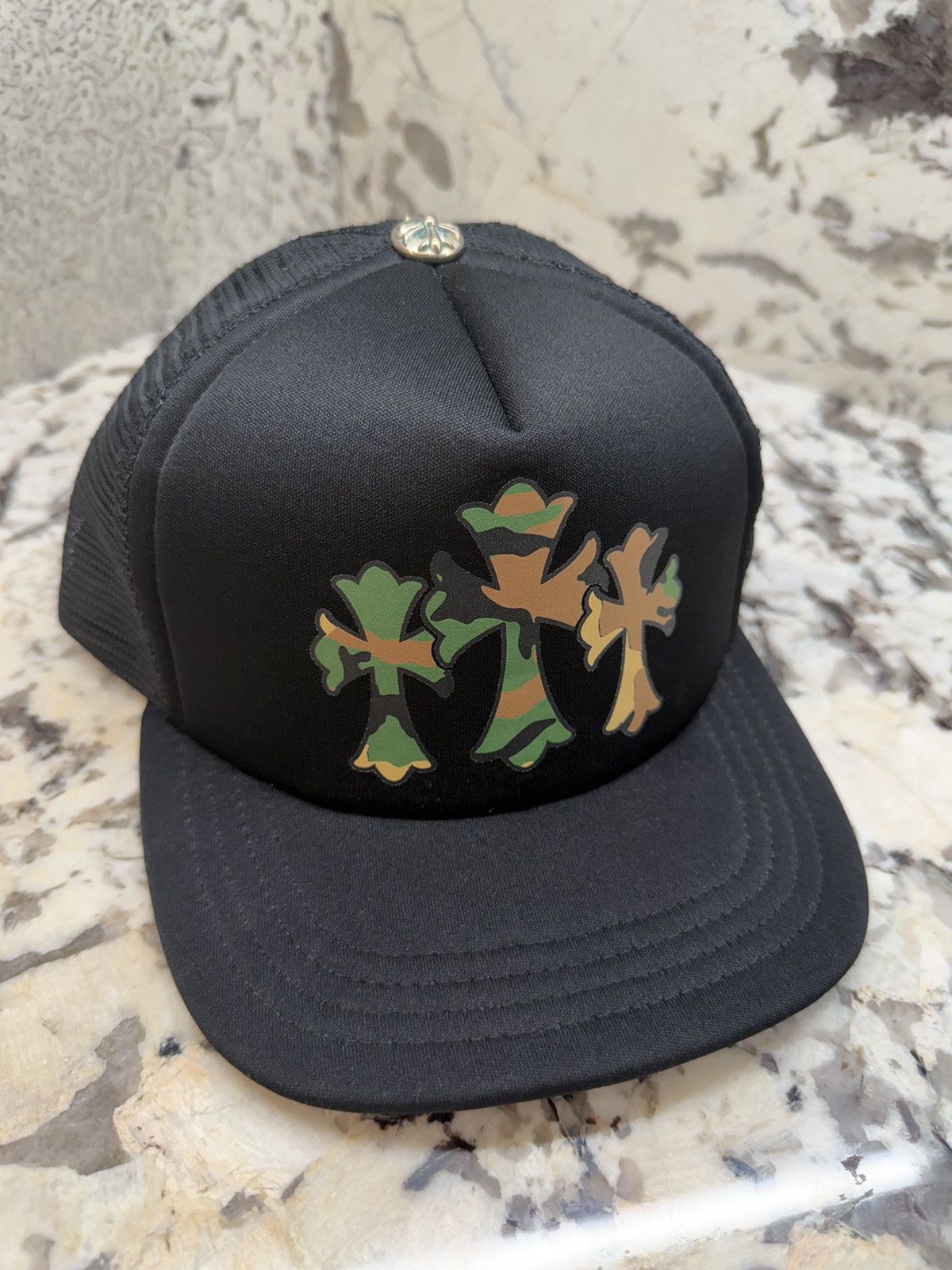 Chrome Hearts Chrome Hearts Camo Cemetery Cross Patch Trucker Size ONE SIZE - 2 Thumbnail