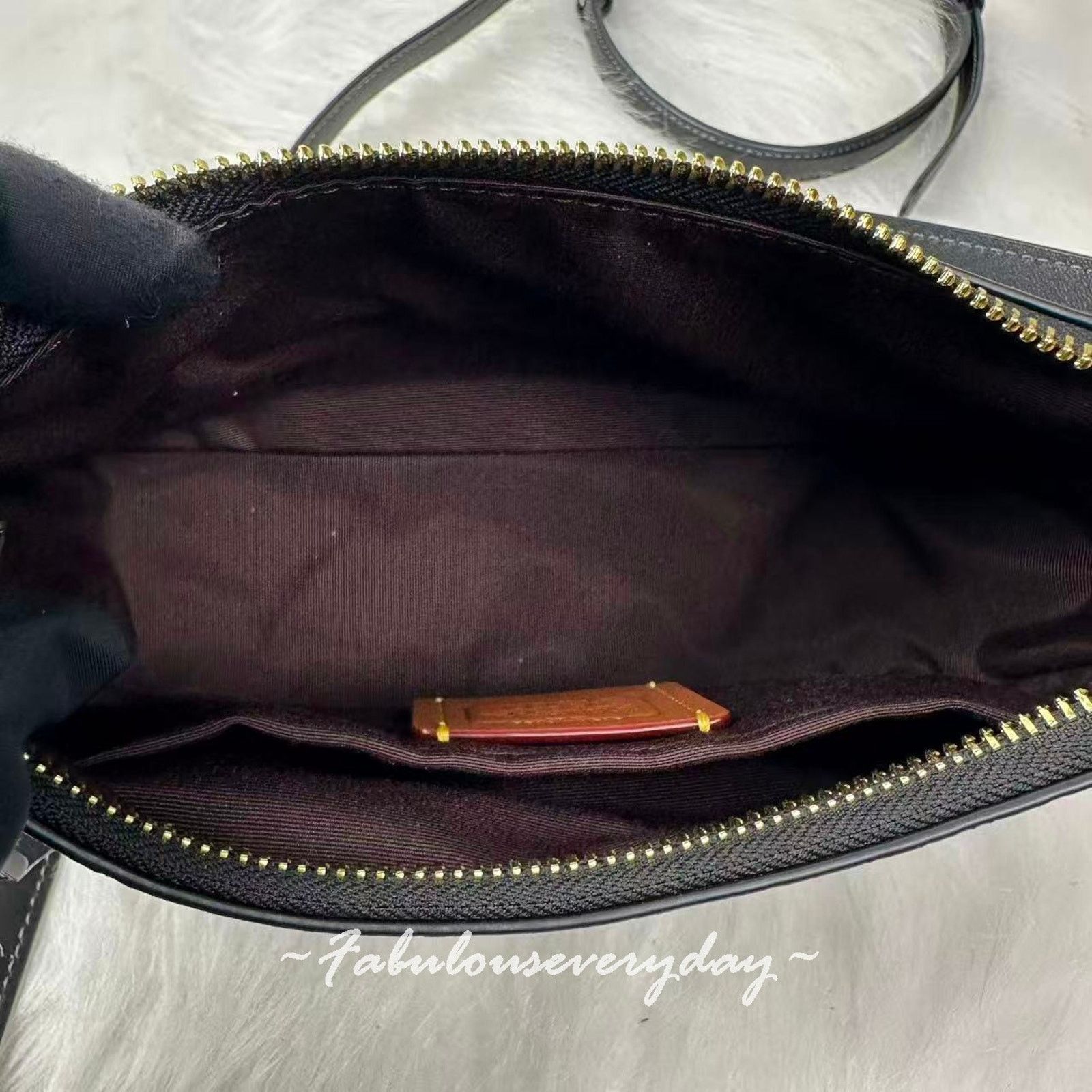 Coach Coach Teri Shoulder xbody Cherry Print Leather/Gold/Black Size ONE SIZE - 6 Thumbnail