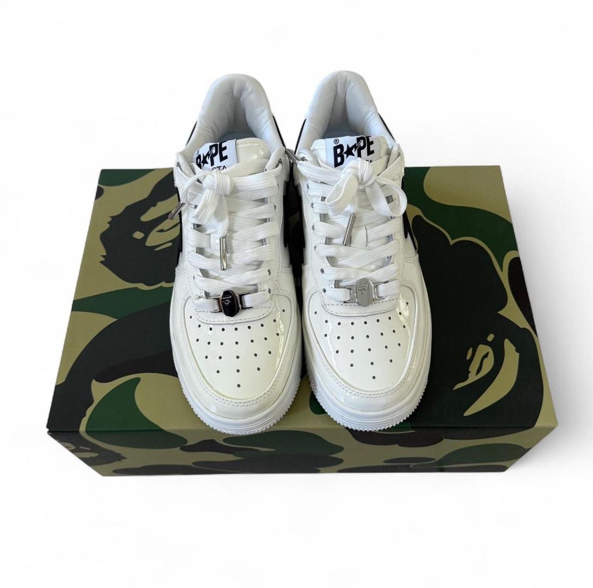 Bape Patent leather Bapesta #2 in white with black logo Size US 6.5 / IT 36.5 - 3 Thumbnail