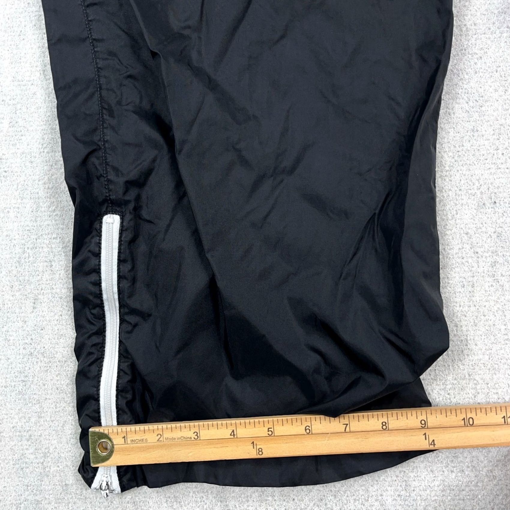 Nike Vintage Nike Pants Women XL Black Windbreakers Track Pants 90s Sportswear Nike Womens XL Black 90s Size 40" / US 18 - 7 Thumbnail