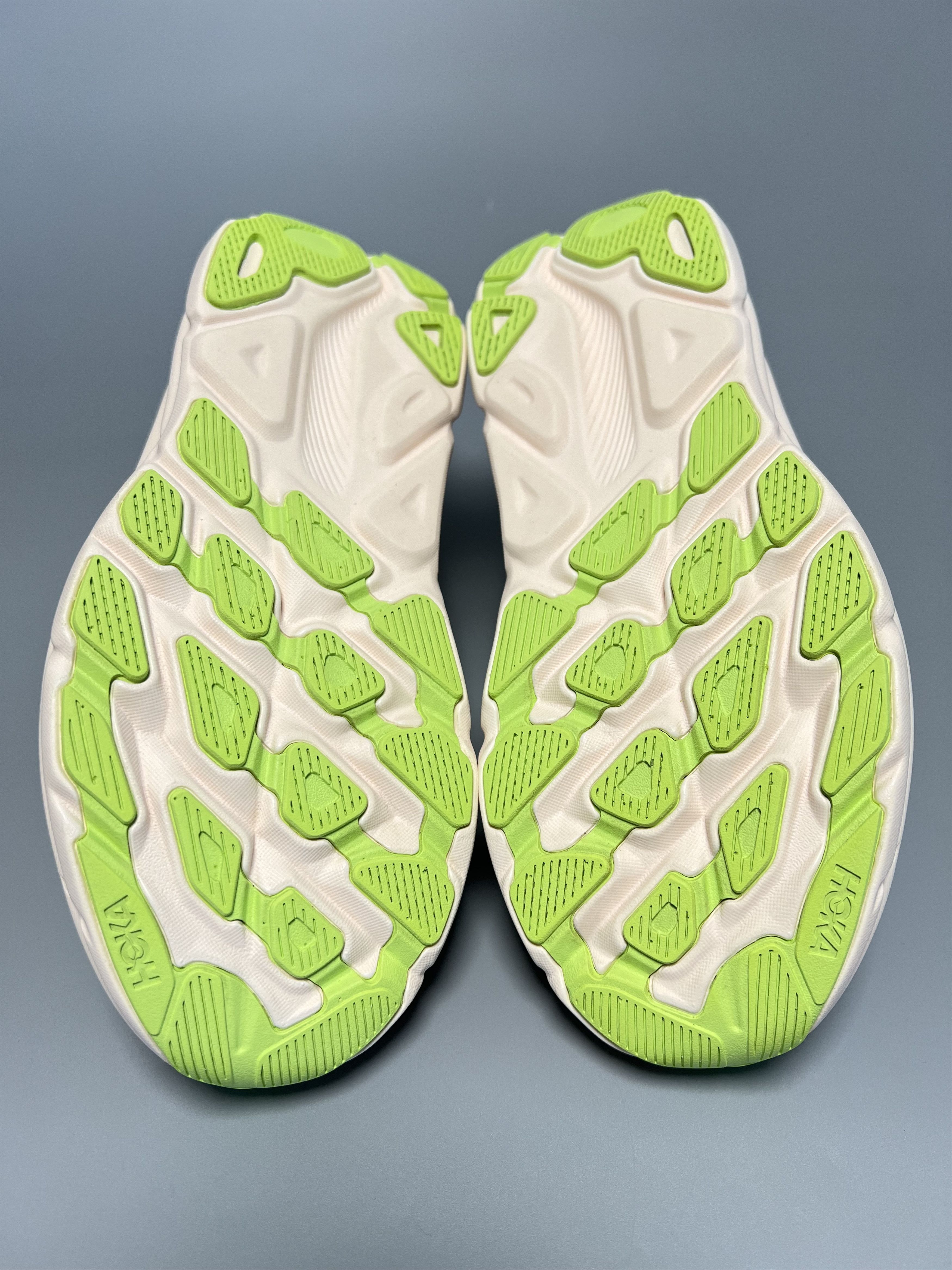 Hoka 9.5D Hoka One One Clifton 9 Wide Running Shoes Walking Gym Size US 9.5 / IT 39.5 - 14 Thumbnail