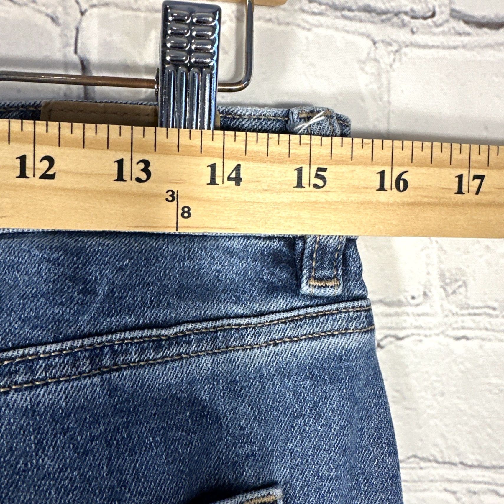 American Eagle Outfitters American Eagle Jeans Womens Size 8 Reg Blue Mom Jean Stretch Denim High Rise Size 30" / US 8 / IT 44 - 3 Thumbnail