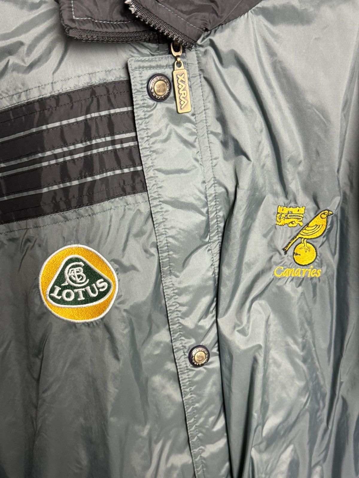 Other Norwich City Training Football Jacket Size US L / EU 52-54 / 3 - 3 Thumbnail