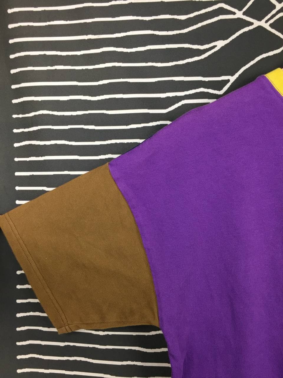 Japanese Brand Vtg Mountain Mania Color Block Crew Neck Outdoor Tee Size US L / EU 52-54 / 3 - 8 Thumbnail