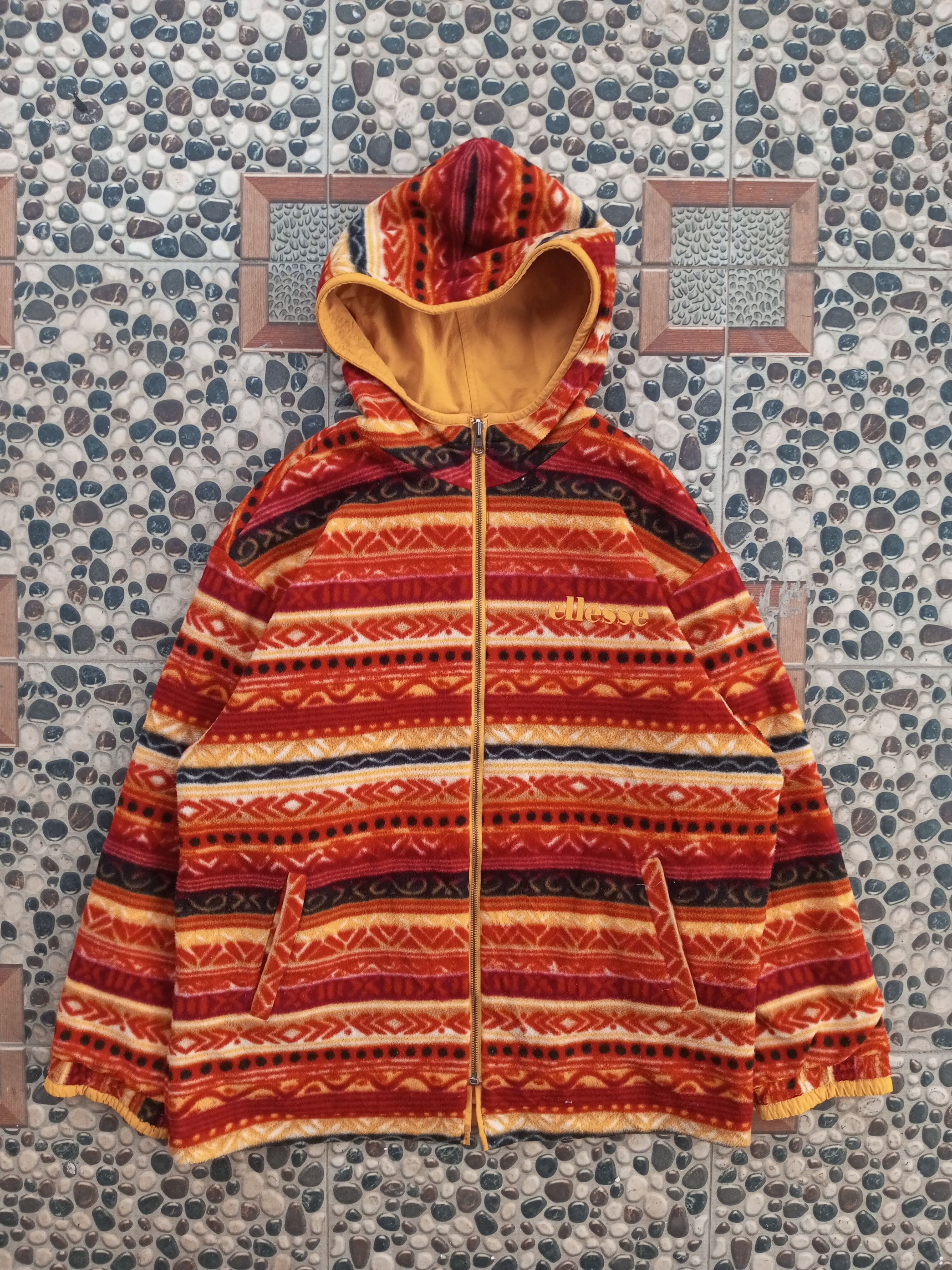 Ellesse Vintage ellesse reversible Navajo jacket Size US XL / EU 56 / 4 - 2 Thumbnail