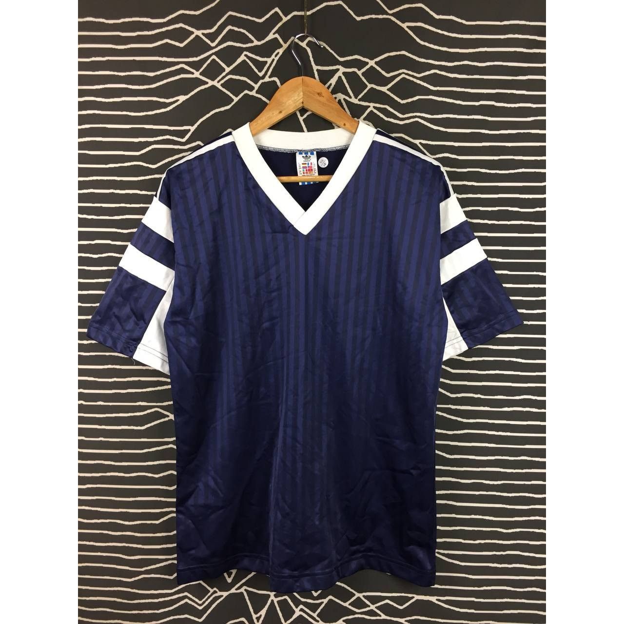 Adidas × Vintage Vtg 90s Adidas V-Neck Made In Usa Jersey Size US L / EU 52-54 / 3 - 1 Thumbnail