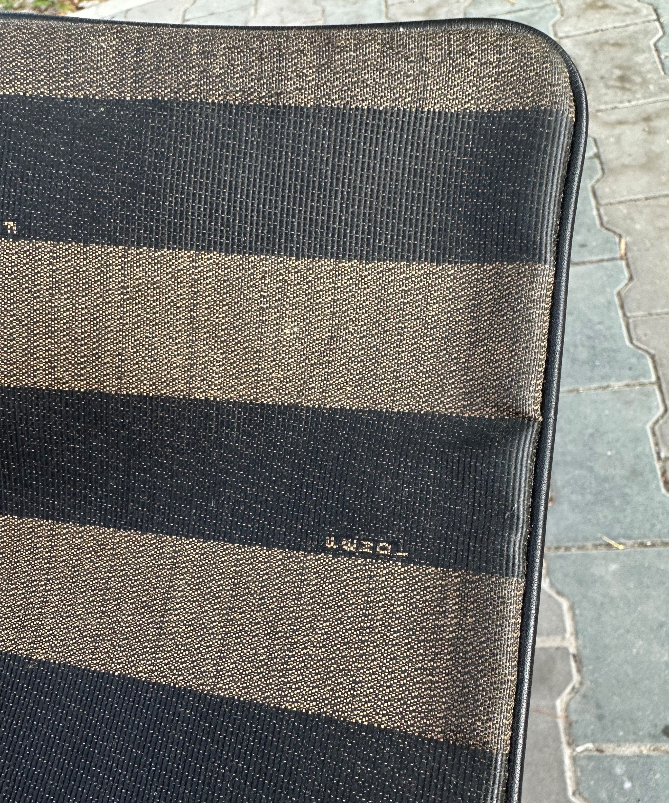 Fendi FENDI Clutch Bag Striped Logo 90s Handbag Black Brown Size ONE SIZE - 11 Thumbnail
