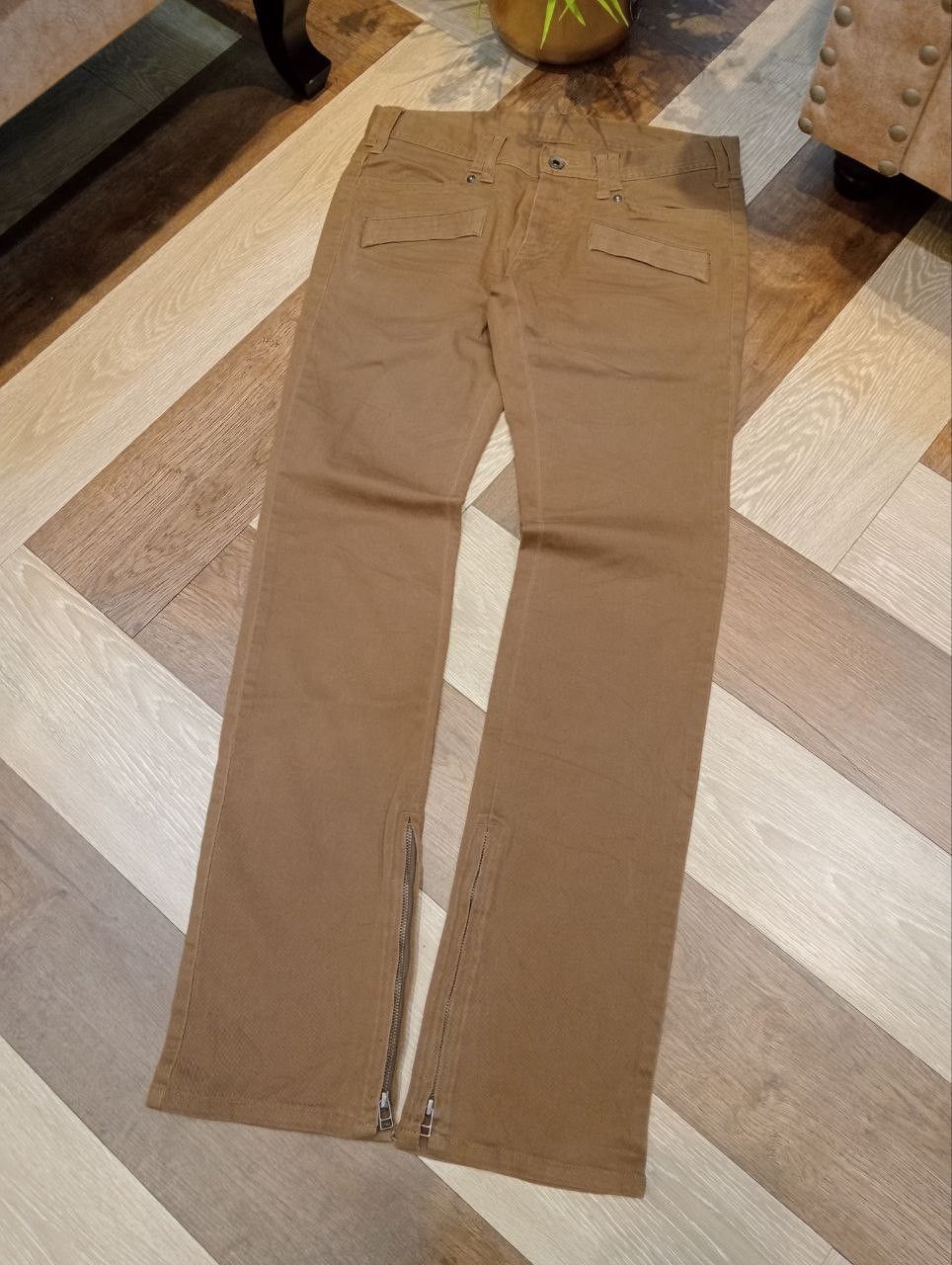 5351 POUR LES HOMMES 5351 POUR LES HOMMES JAPAN MAISON FONDE ANKLE ZIPPED PANTS Size US 33 - 2 Thumbnail