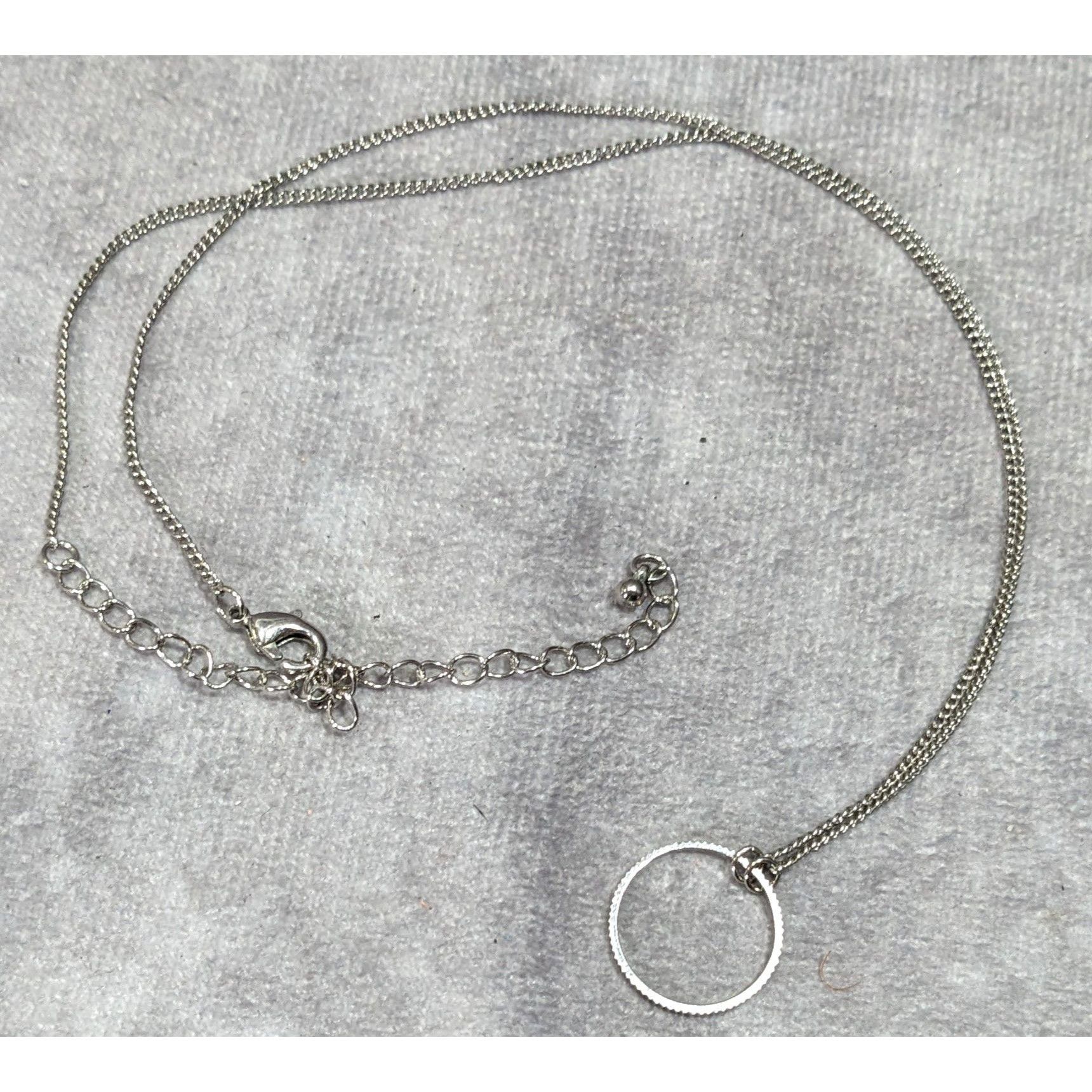 Other Minimalist Simple Open Circle Silver Tone Pendant Necklace Size ONE SIZE - 6 Thumbnail