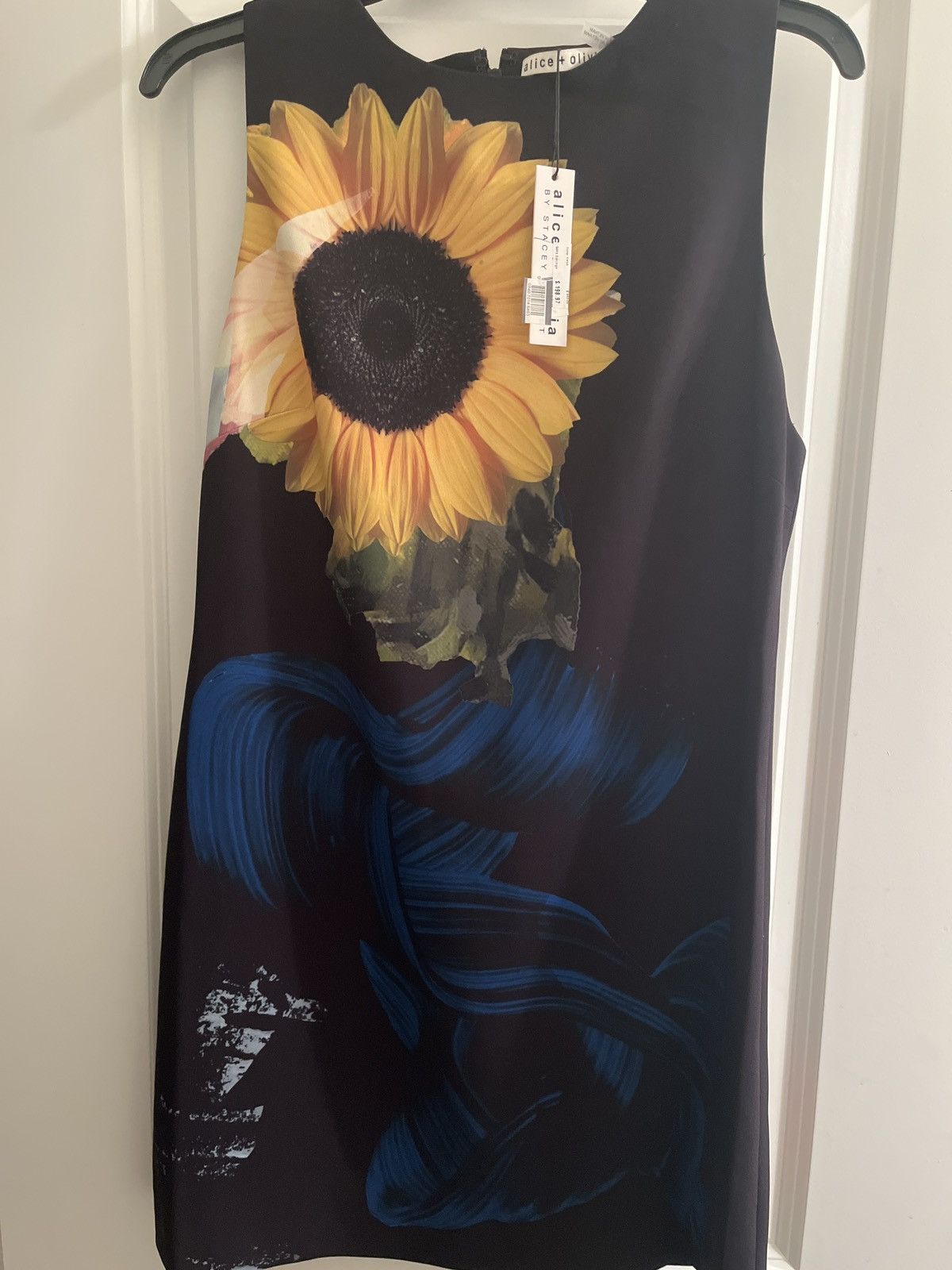 Alice + Olivia Alice + Olivia Clyde A line Dress Size XL / US 12-14 / IT 48-50 - 1 Thumbnail
