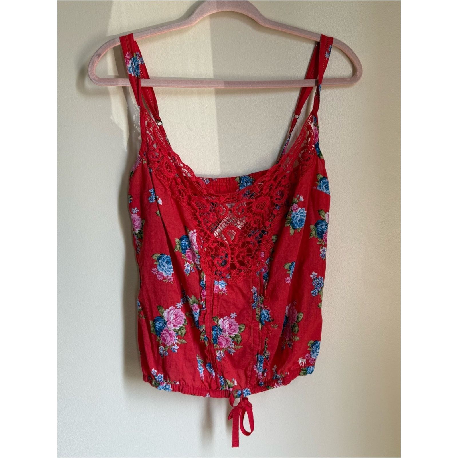 Abercrombie & Fitch Abercrombie & Fitch Floral Isabelle Top Sz Med Romantic Size M / US 6-8 / IT 42-44 - 1 Thumbnail